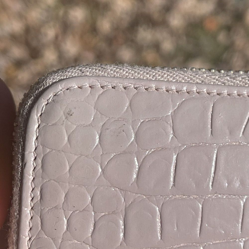 Auth Saint Laurent Round Zipper Long Wallet Croco Embossed YSL Logo Gold - Picture 6 of 12